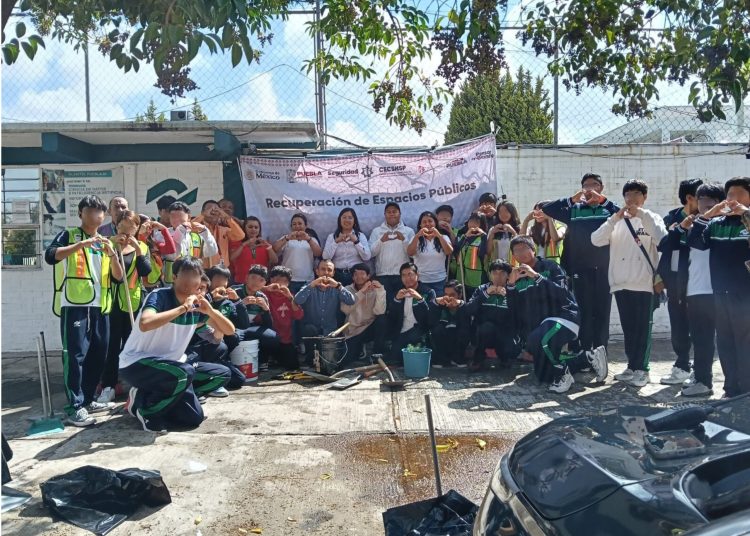 Impulsa Conalep Puebla programa «Recuperación de Espacios Públicos»