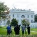 Trump honra a víctimas del 11S en el Pentágono