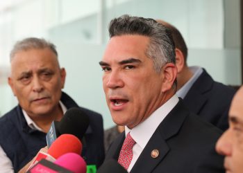 PRI denuncia en EE.UU. a senador por presuntos vínculos criminales