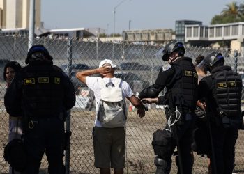 Supremo de EE.UU autoriza arrestos migratorios en Los Ángeles