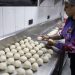 Venezolanos se une por la meta de preparar 20.000 arepas