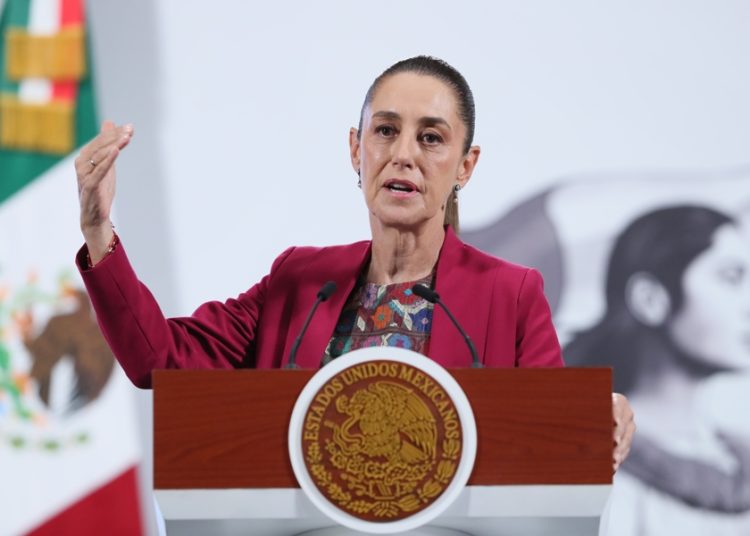 Sheinbaum: exfuncionario detenido en Paraguay aún no llega a México