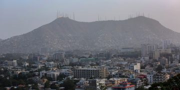 Afganistán, casi aislado por corte de internet y telecomunicaciones