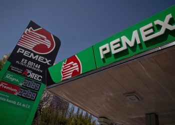México dará 13 mil 715 mdd a Pemex para deuda en 2026