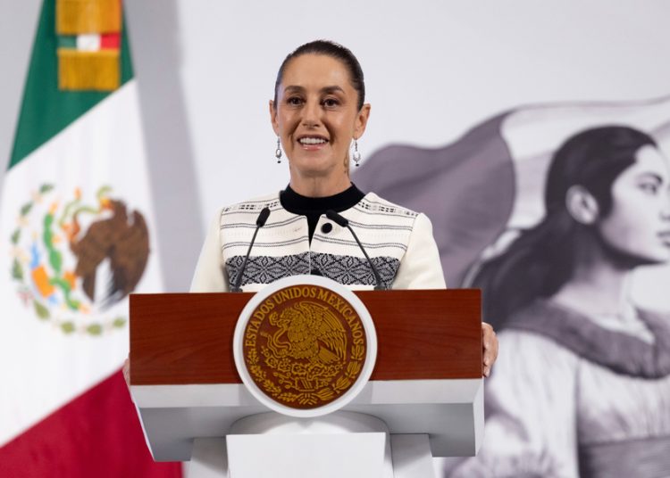 Sheinbaum adelanta que presupuesto de 2026 dará más recursos a la ciencia