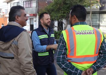 Impulsa Gobierno de la Ciudad mantenimiento vial en la colonia Aquiles Serdán