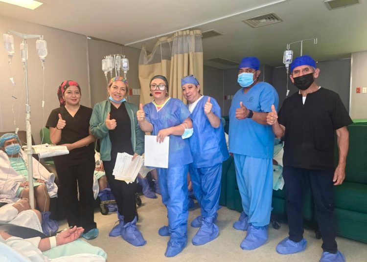Exitosas cirugías de cataratas en el IMSS