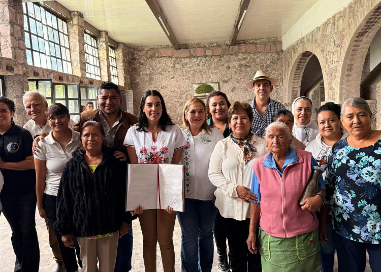 Secretaria de Turismo Federal y autoridades estatales visitan Pozo de Luna destacando el enoturismo potosino