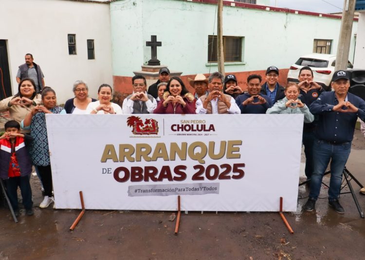 Tonantzin Fernández da banderazo de arranque a obras en Calvario y Cocoyotla