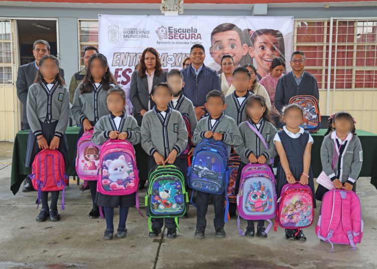 Omar Muñoz lleva el programa “Escuela Segura” a otras tres primarias