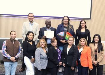Presentan el libro “Estatuto de los derechos humanos en la sociedad del conocimiento”