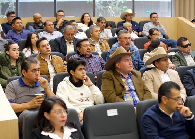 Puebla, estratégica en tránsito de ganado del sur, sureste del país, señalan en Congreso