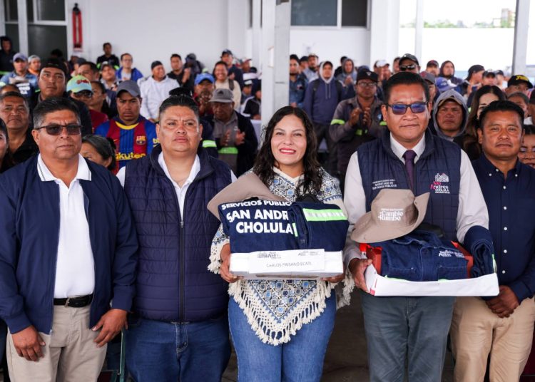 Fortalece Lupita Cuautle el servicio de recolección con nuevas unidades y uniformes