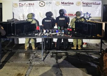 Operativo en penal de Tehuacán: decomisan más de 30 mil pesos y pantallas