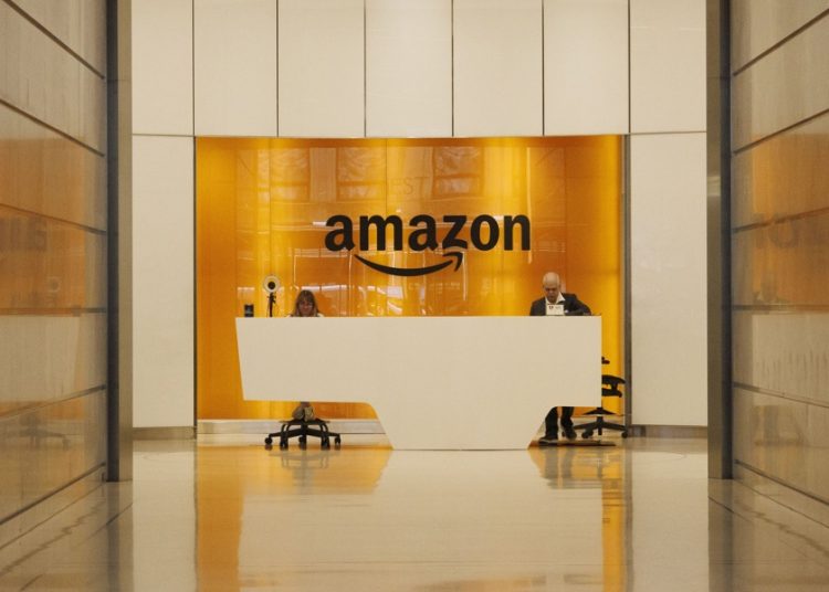 Amazon pagará 2 mil 500 mdd por caso de suscripción Prime en EE.UU.