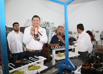 Armenta refrenda compromiso de fortalecer industria del calzado
