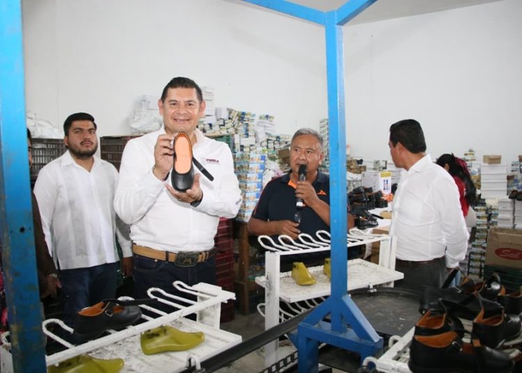 Armenta refrenda compromiso de fortalecer industria del calzado