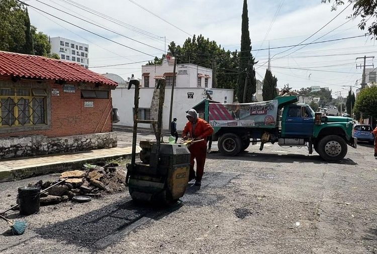 Bacheando Puebla prioriza atención en accesos a la ciudad
