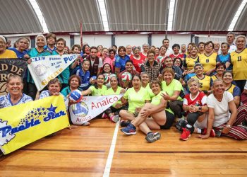 Omar Muñoz inaugura “Primer Torneo de Cachibol Cuautlancingo 2025”