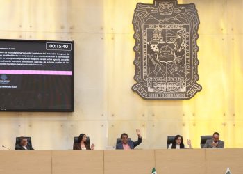 Congreso presenta iniciativa para garantizar protección de personas adultas mayores