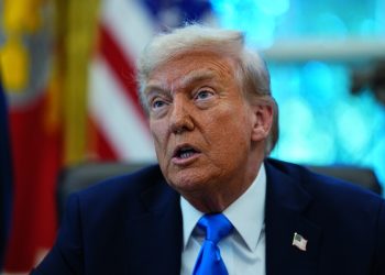 Directores de OpenAI y Nvidia apoyan cambios de Trump en visados H-1B