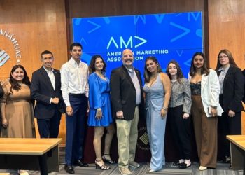 Estudiantes de Anáhuac Puebla toman protesta en American Marketing Association