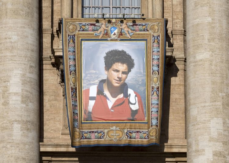 Carlo Acutis ya es el primer santo milenial