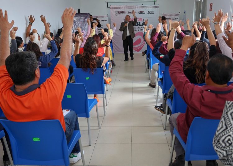 Policía Auxiliar fomenta principios y valores para las familias poblanas