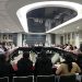 Gobierno y normalistas mantienen diálogo para lograr acuerdos
