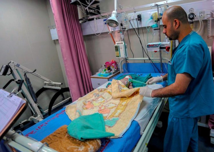 Sistema sanitario en Gaza está ‘dando sus últimos suspiros’