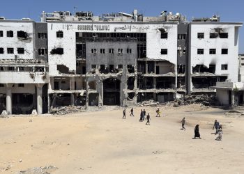 El mayor hospital de la ciudad de Gaza se niega a evacuar