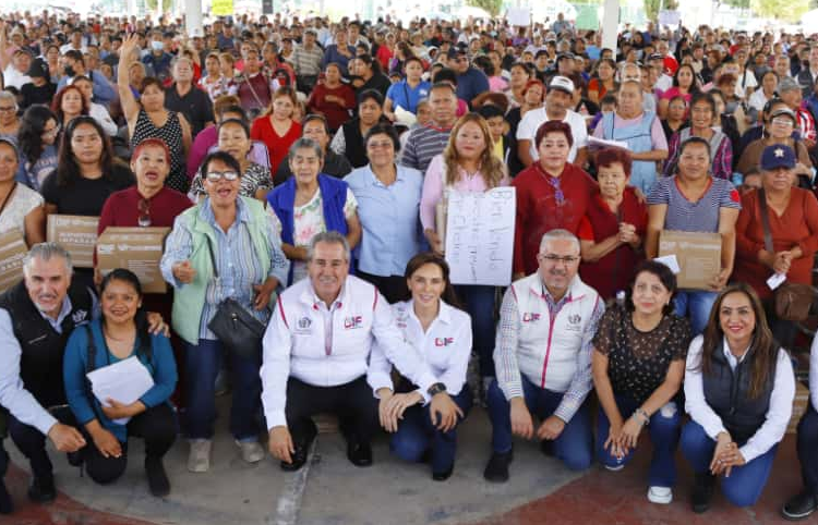 MariElise y Pepe Chedraui impulsan programa “Alimentación Imparable” en Agua Santa