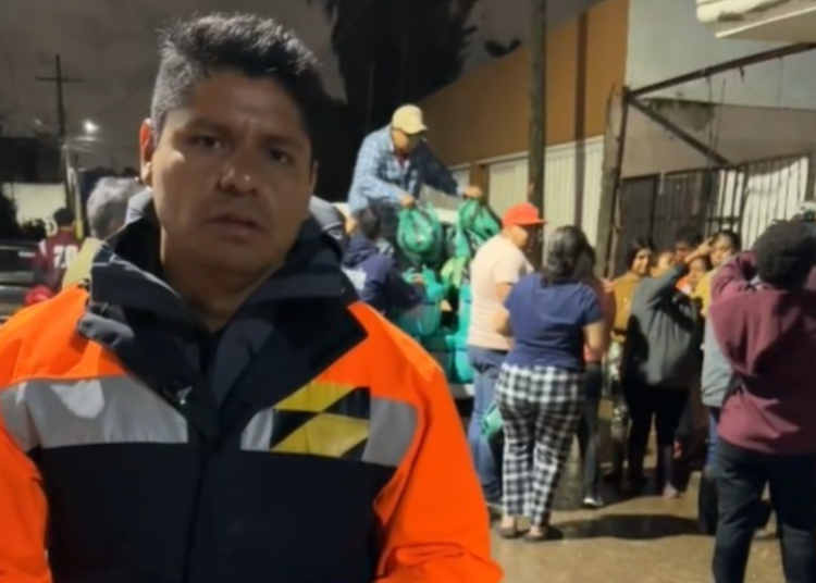 Muñoz acude a supervisar zonas afectadas de Cuautlancingo tras intensas lluvias