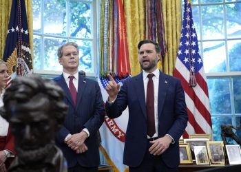 Trump quiere que Gaza y Cisjordania sean controladas por quienes ‘viven allí’: Vance