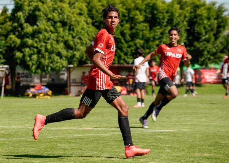 Las águilas Upaep “doman” a los Leones Anáhuac