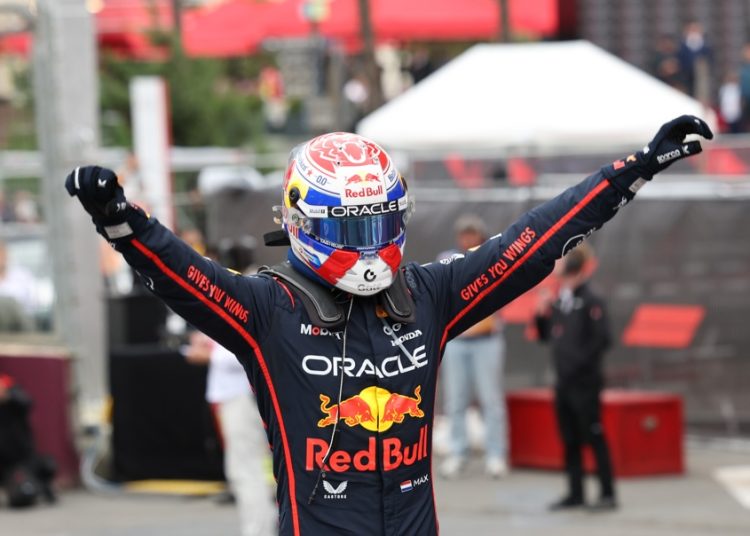 Verstappen gana el GP de Azerbaiyán