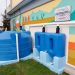 Lupita Cuautle entrega mecanismos de captación de agua a escuela primaria