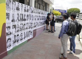 Mural de personas desaparecidas se recolocará al exterior del CAM