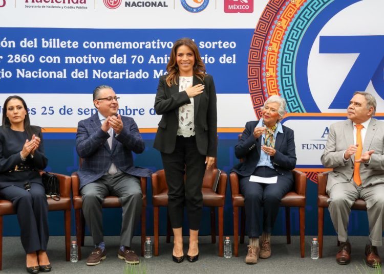 Con billete de Lotenal se reconocen 70 años del Colegio Nacional del Notariado Mexicano
