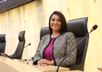 Encabeza diputada Angélica Alvarado toma de protesta de Relevo Generacional