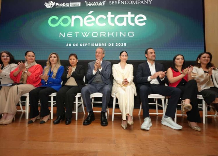 Pepe Chedraui participa en conferencia “Construyendo tu cerebro de negocios”