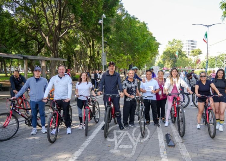 Pepe Chedraui participa en la Rodada Patrimonial