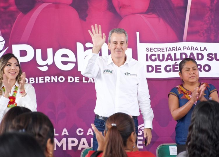 Pepe Chedraui encabeza taller de nutrición y entrega de paquetes alimentarios