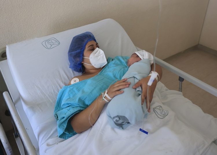 Nacimientos disminuyen por cuarto año consecutivo
