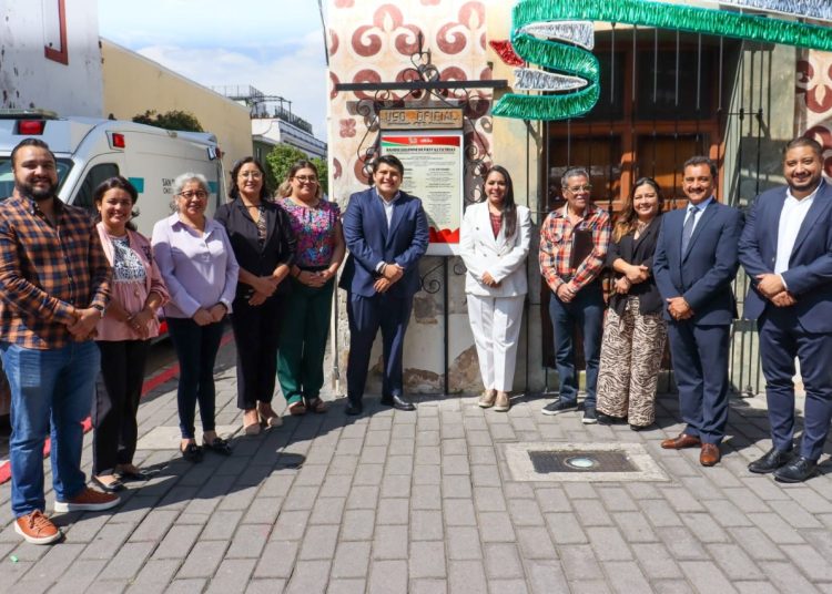 Tonantzin Fernández coloca Bando Solemne con motivo de las Fiestas Patrias