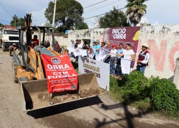 Se continúa rehabilitando vialidades en todo San Pedro Cholula