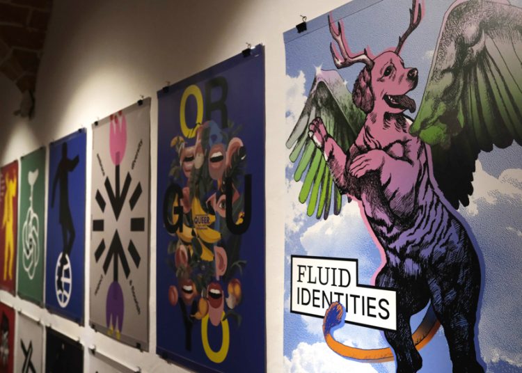 Exposición en Bolivia defiende el talento frente a la IA