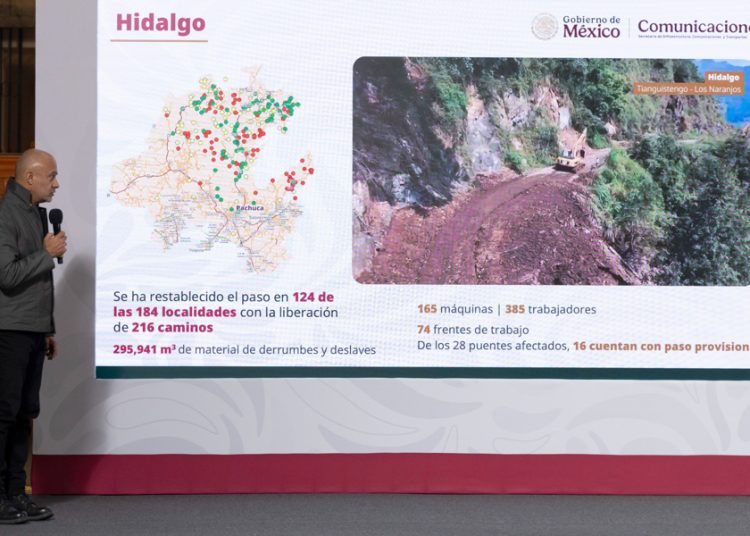 Suman 80 muertos por lluvias e inundaciones en México