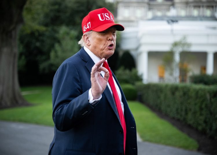 Trump llega a jóvenes en su primer TikTok: «Me debéis una»