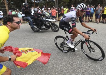 Isaac del Toro logra en el Giro de Emilia su decimocuarta victoria